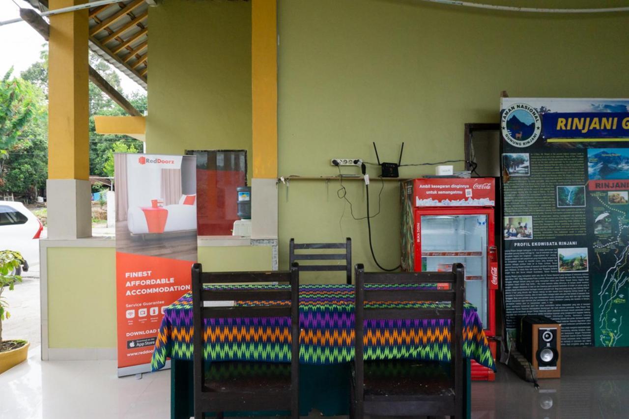 Reddoorz Near Senaru Rinjani Hotel Bagian luar foto