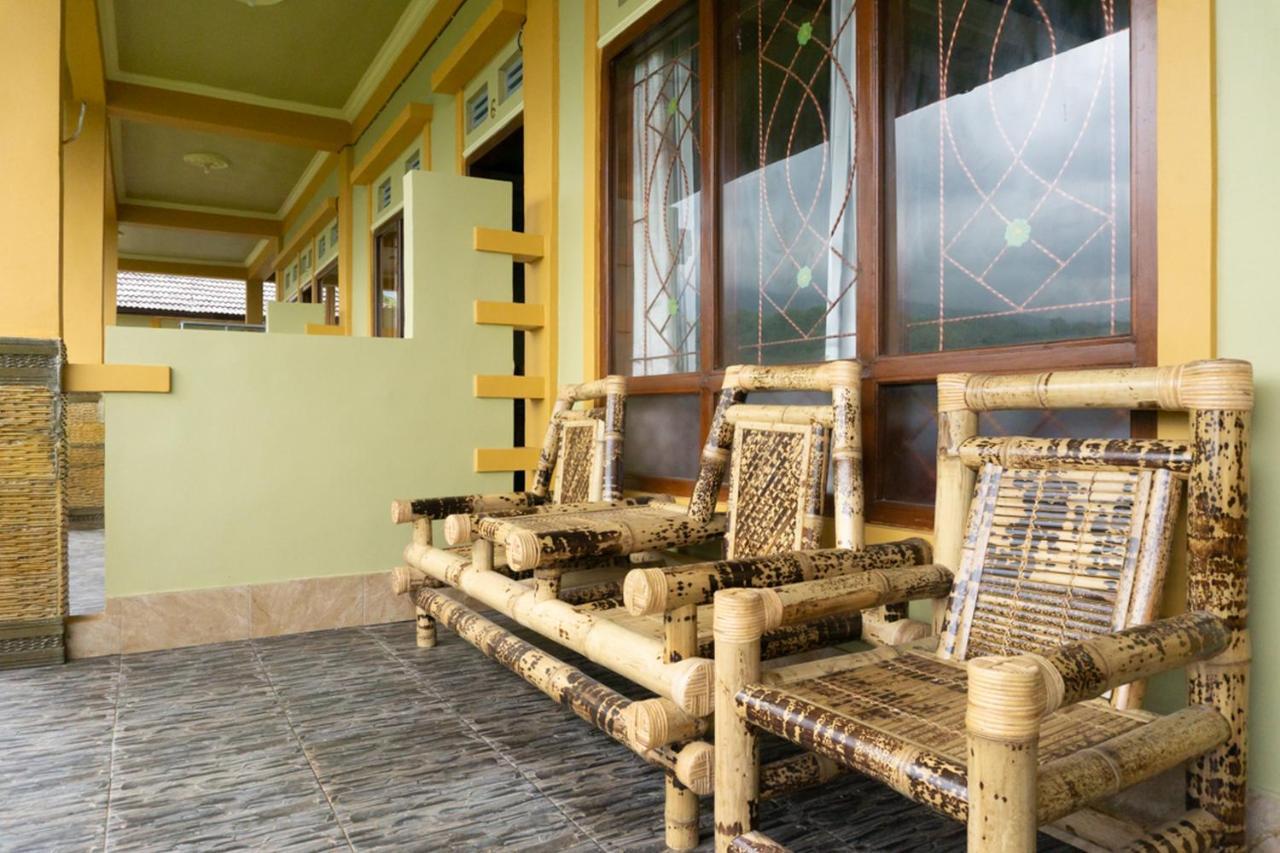 Reddoorz Near Senaru Rinjani Hotel Bagian luar foto